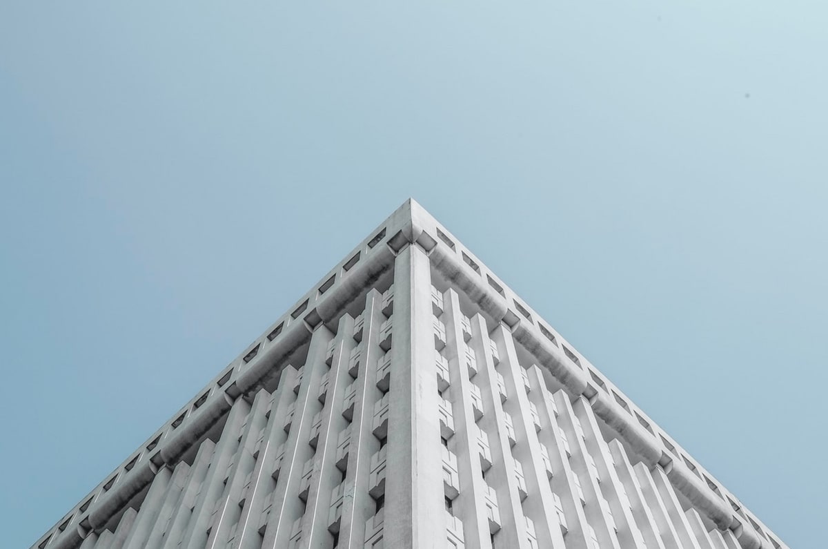 体育电竞官网：连接体育与电竞的权威入口，塑造全新数字竞技生态