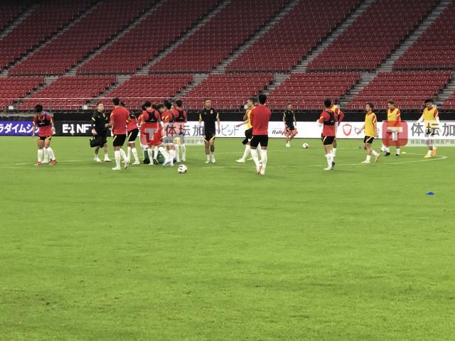 开云体育官网-国足最后一练50分钟：逼抢、对抗、分队全方位覆盖