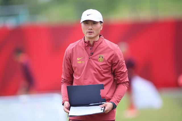 开云-国足不败战绩结束迪拜拉练,国脚连夜回国投入俱乐部备战